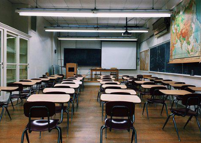 学校