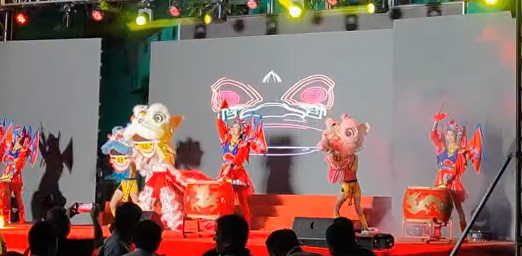 晚会表演.png